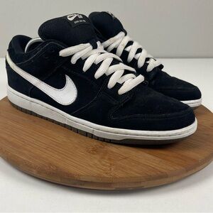 Nike Dunk Pro Low SB “Black/White”